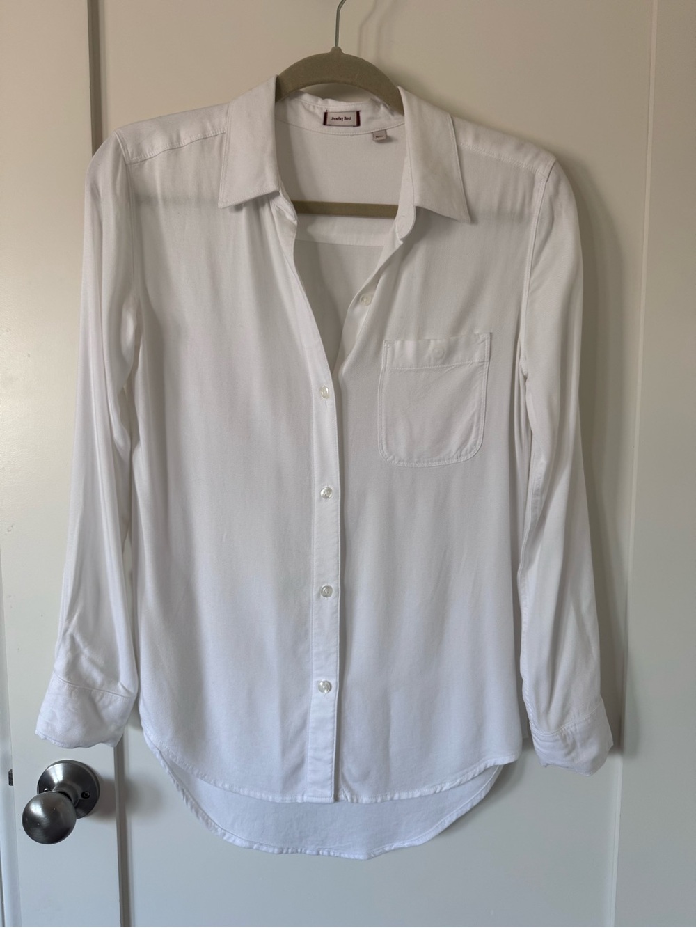 Aritzia Sunday Best White Button-Down Shirt